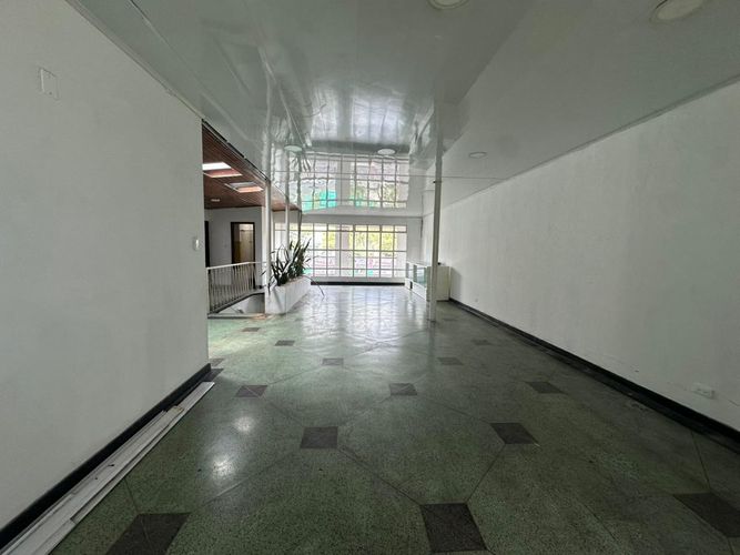 Local en arriendo en Avenida Santander, Manizales, 200 m² · foto 9 de 24