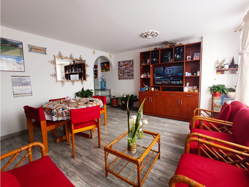 Casa en venta en Boyaca Real, Bogotá · foto 2 de 24