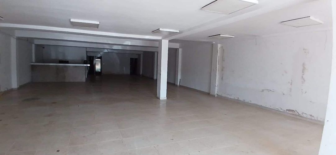 Local en arriendo en El Rubi, Cartagena, 270 m² · foto 2 de 13