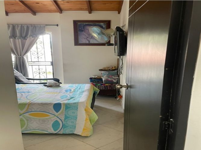 Casa de 3 alcobas en venta en Monteclaro, Medellín, 59 m² · foto 20 de 20