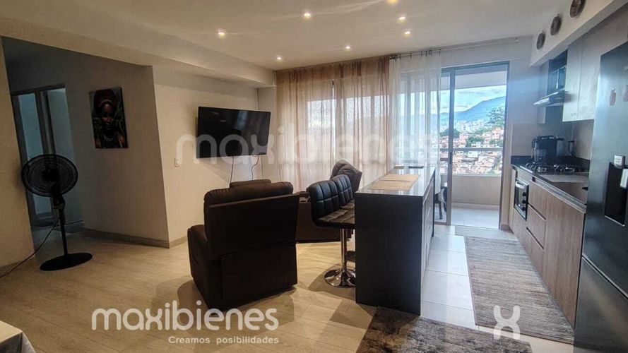 Apartamento de 3 alcobas en venta en Las Lomitas, Sabaneta, 78 m² · foto 3 de 23