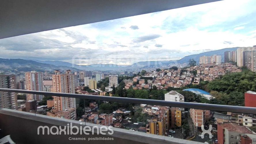Apartamento de 3 alcobas en venta en Las Lomitas, Sabaneta, 78 m² · foto 5 de 23