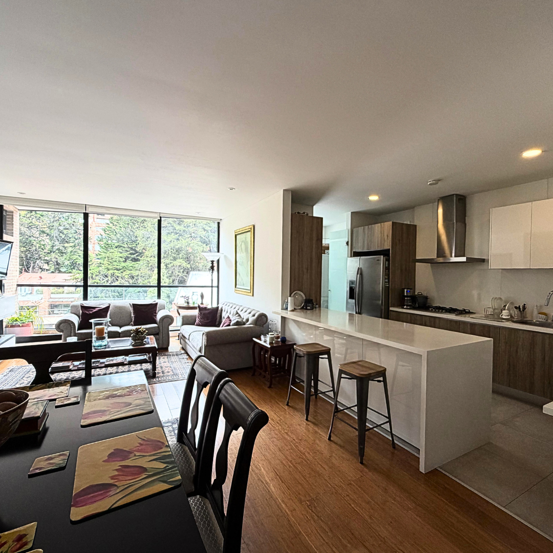 Apartamento en venta en El Refugio, Bogotá · foto 3 de 24