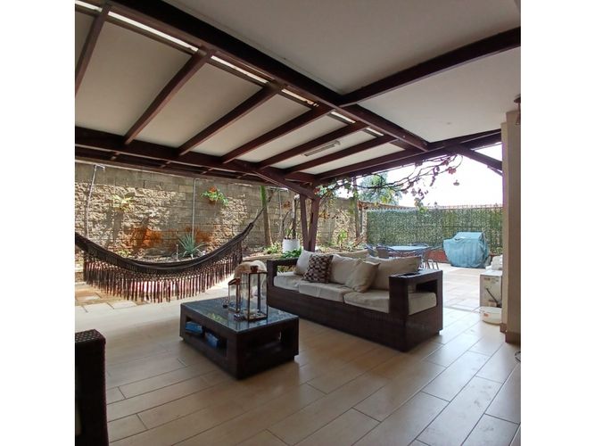 Apartamento en venta en La Flora, Cali · foto 2 de 21