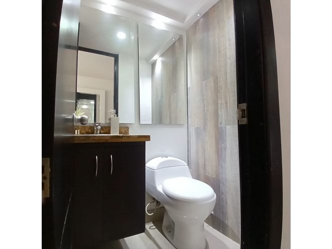 Apartamento en venta en La Flora, Cali · foto 17 de 21