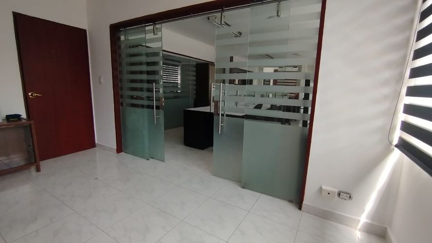 Oficina en arriendo en Versalles, Cali, 145 m² · foto 7 de 11
