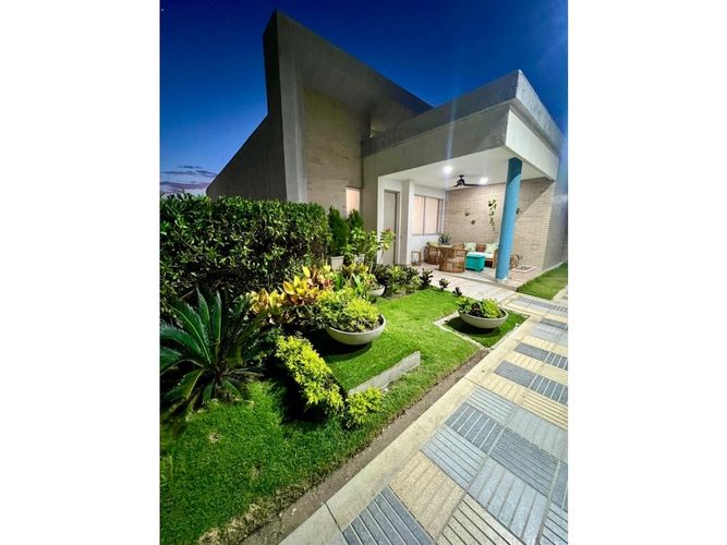 Casa de 3 alcobas en venta en America, Puerto Colombia, 200 m² · foto 18 de 20
