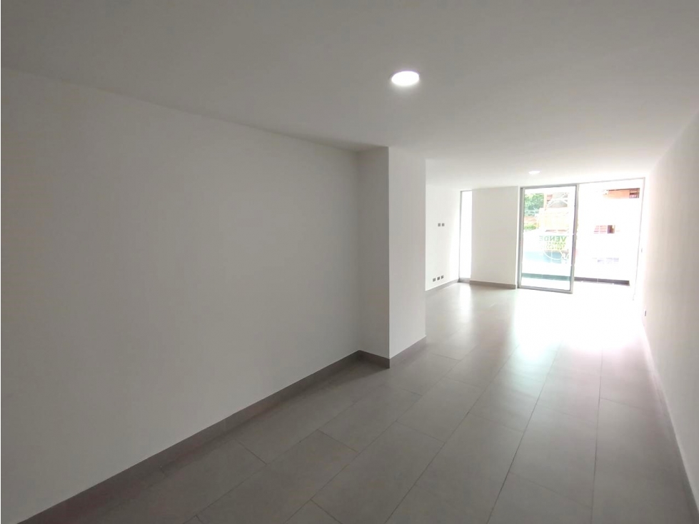 Apartamento en venta en Laureles, Medellín · foto 2 de 24