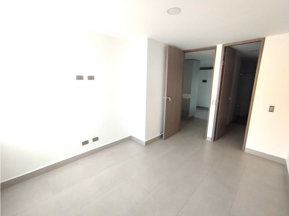 Apartamento en venta en Laureles, Medellín · foto 8 de 24