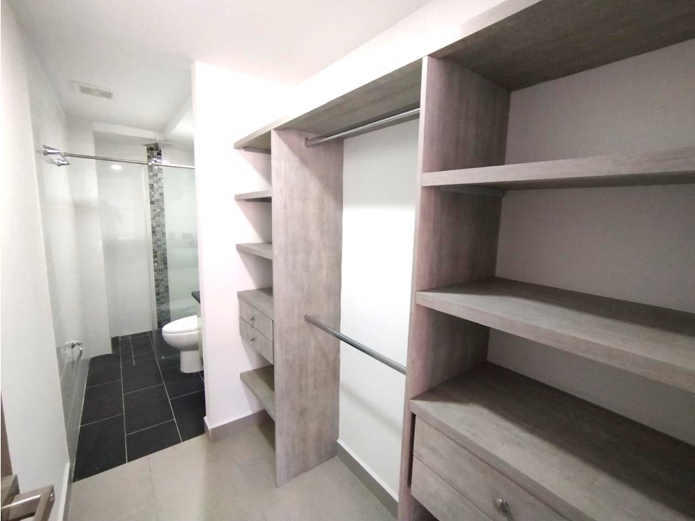 Apartamento en venta en Laureles, Medellín · foto 9 de 24