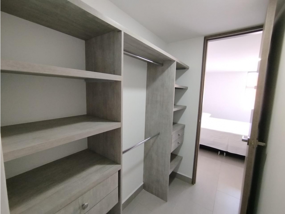 Apartamento en venta en Laureles, Medellín · foto 12 de 24