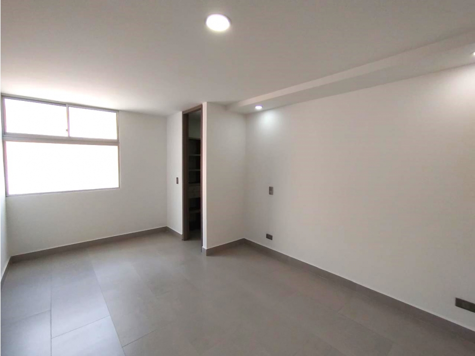 Apartamento en venta en Laureles, Medellín · foto 17 de 24