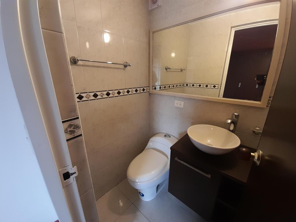Apartamento en venta en Mirandela, Bogotá · foto 14 de 23