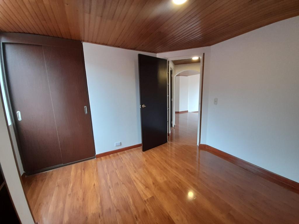 Apartamento en venta en Mirandela, Bogotá · foto 17 de 23