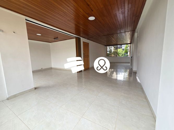 Apartamento de 3 alcobas en venta en La Aguacatala, Medellín, 118 m² · foto 2 de 23