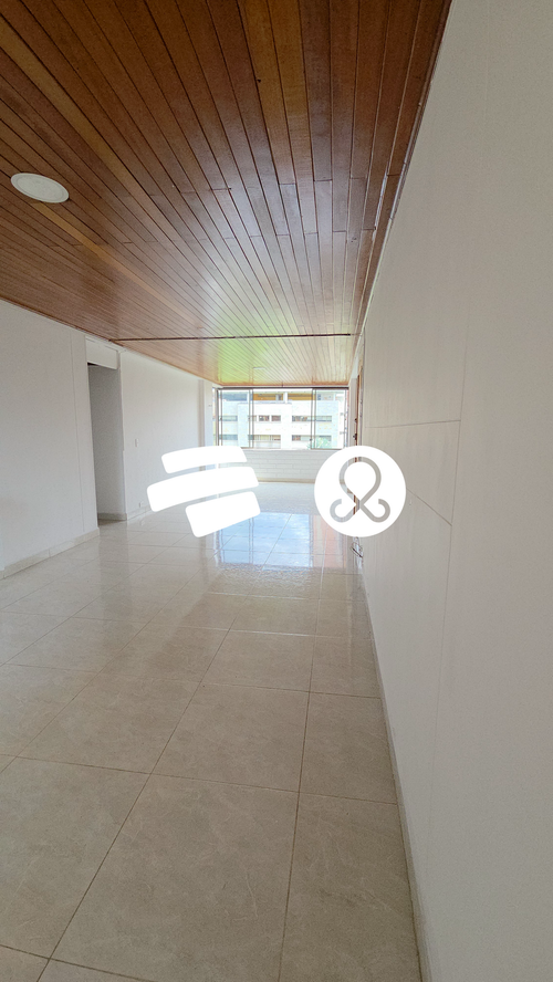 Apartamento de 3 alcobas en venta en La Aguacatala, Medellín, 118 m² · foto 4 de 23