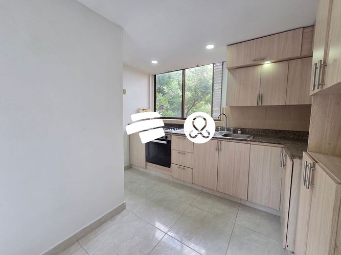 Apartamento de 3 alcobas en venta en La Aguacatala, Medellín, 118 m² · foto 10 de 23