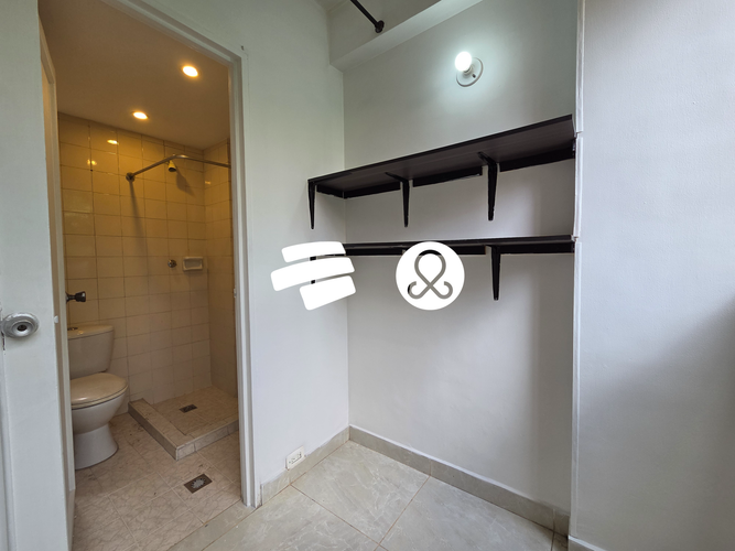 Apartamento de 3 alcobas en venta en La Aguacatala, Medellín, 118 m² · foto 13 de 23