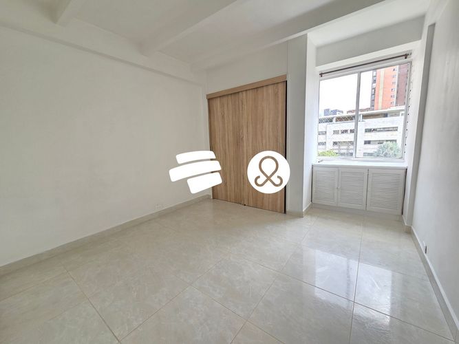 Apartamento de 3 alcobas en venta en La Aguacatala, Medellín, 118 m² · foto 18 de 23