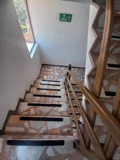 Apartamento de 3 alcobas en arriendo en Bella Suiza, Bogotá, 61 m² · foto 6 de 24