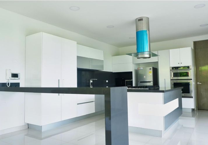 Casa de 4 alcobas en venta en Las Mercedes, Jamundí, 650 m² · foto 20 de 21
