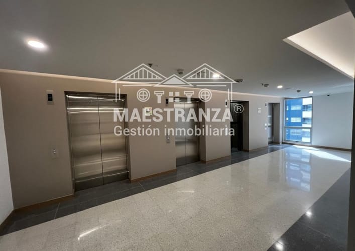 Consultorio en arriendo en Ciudad Del Río, Medellín, 38 m² · foto 2 de 5