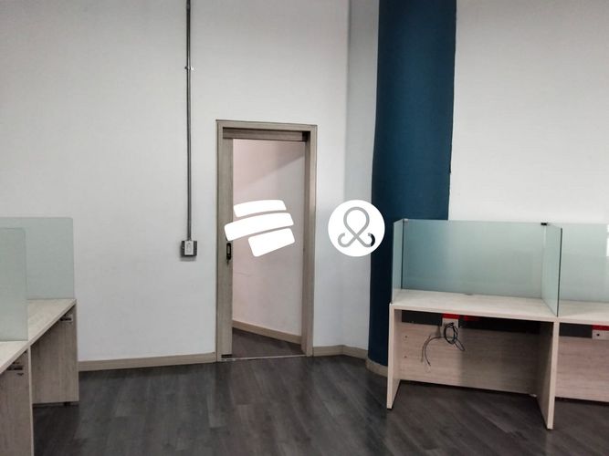 Local en venta en El Chagualo, Medellín, 145 m² · foto 5 de 14