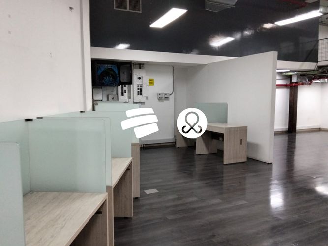 Local en venta en El Chagualo, Medellín, 145 m² · foto 9 de 14