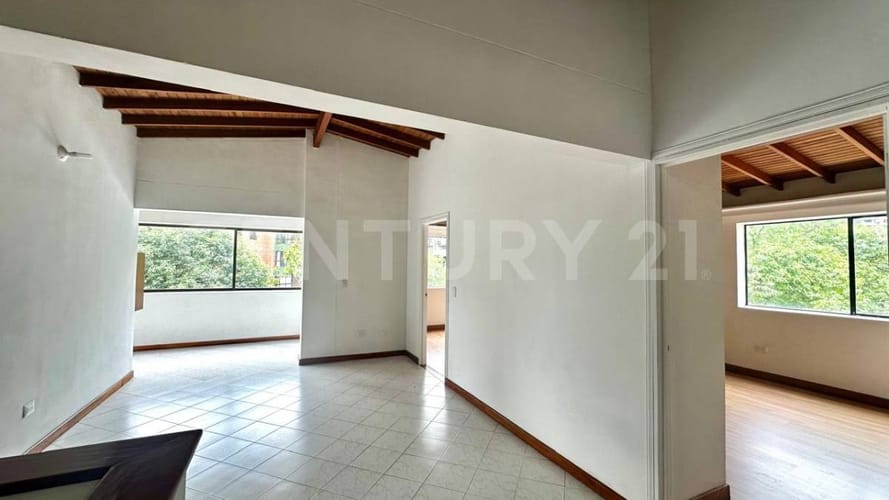 Apartamento de 4 alcobas en venta en El Poblado, Medellín, 260 m² · foto 7 de 22