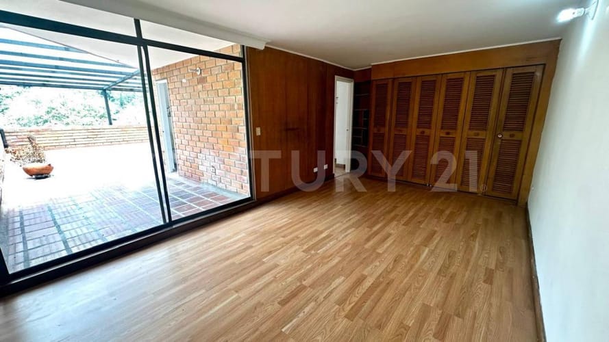 Apartamento de 4 alcobas en venta en El Poblado, Medellín, 260 m² · foto 12 de 22