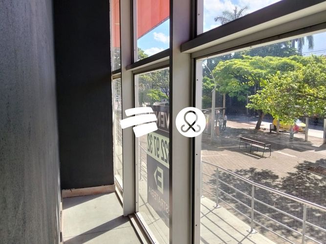 Local en venta en Sevilla, Medellín, 246 m² · foto 2 de 14