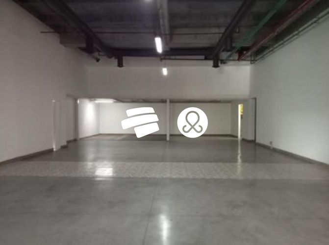 Local en venta en Sevilla, Medellín, 246 m² · foto 6 de 14