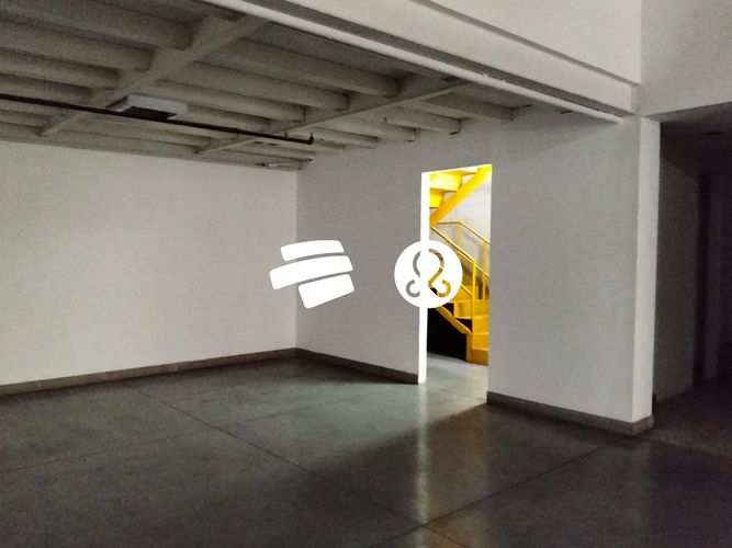 Local en venta en Sevilla, Medellín, 246 m² · foto 10 de 14