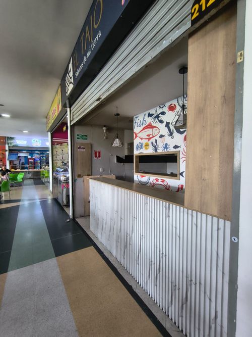 Local en arriendo en La Candelaria, Medellín, 15 m² · foto 2 de 8