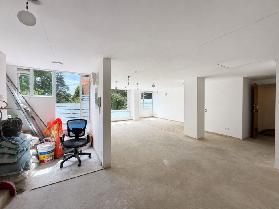 Apartamento en venta en Los Rosales, Bogotá · foto 3 de 23