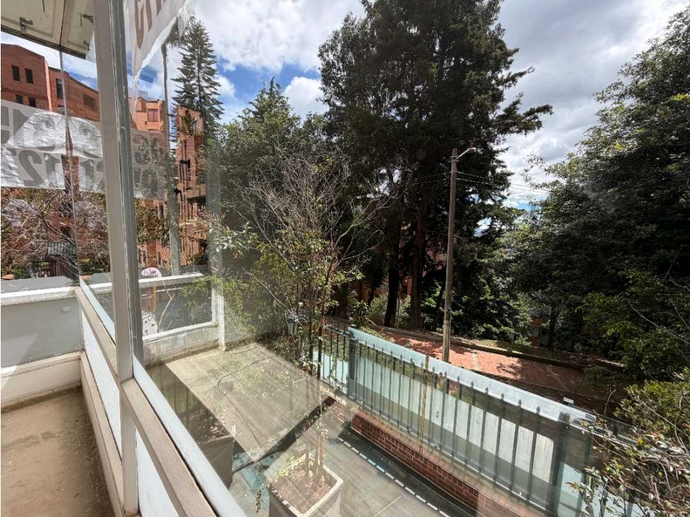 Apartamento en venta en Los Rosales, Bogotá · foto 11 de 23