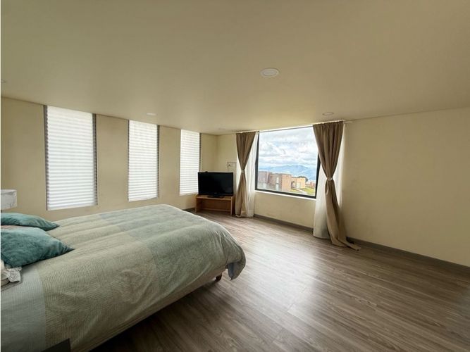 Casa de 4 alcobas en venta en Yerbabuena, Sopó, 260 m² · foto 17 de 23