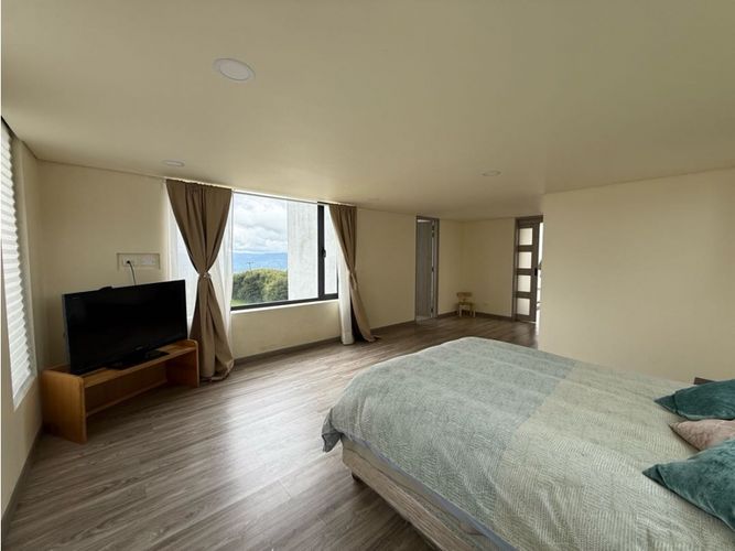 Casa de 4 alcobas en venta en Yerbabuena, Sopó, 260 m² · foto 18 de 23