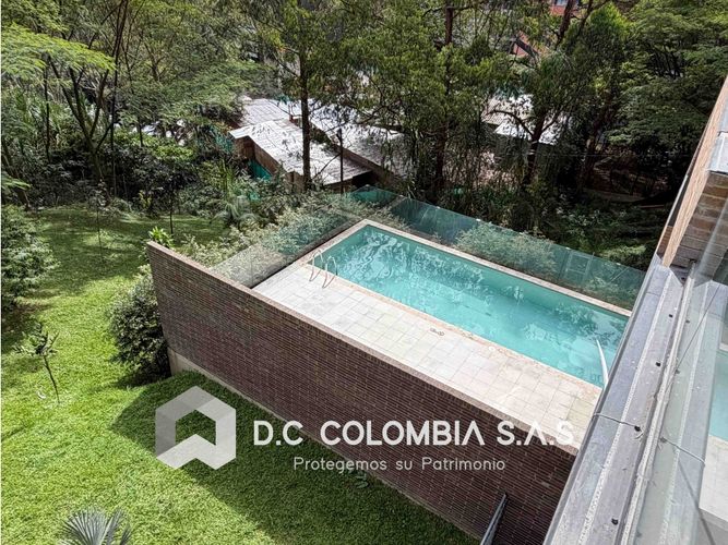 Apartamento de 2 alcobas en venta en Altos Del Poblado, Medellín, 63 m² · foto 3 de 24
