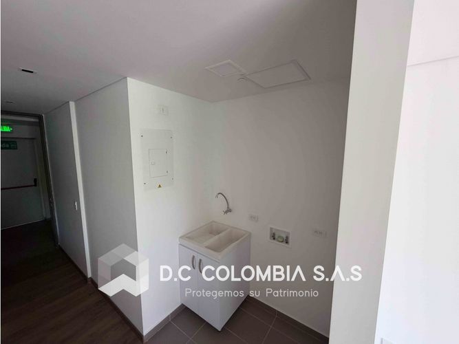 Apartamento de 2 alcobas en venta en Altos Del Poblado, Medellín, 63 m² · foto 8 de 24