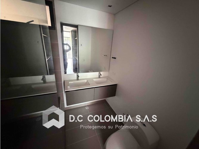 Apartamento de 2 alcobas en venta en Altos Del Poblado, Medellín, 63 m² · foto 9 de 24