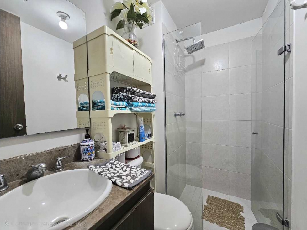 Apartamento en venta en Los Colores, Medellín · foto 6 de 19