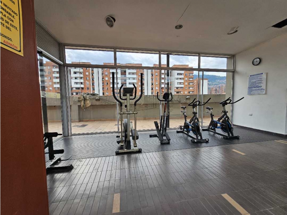 Apartamento en venta en Los Colores, Medellín · foto 16 de 19