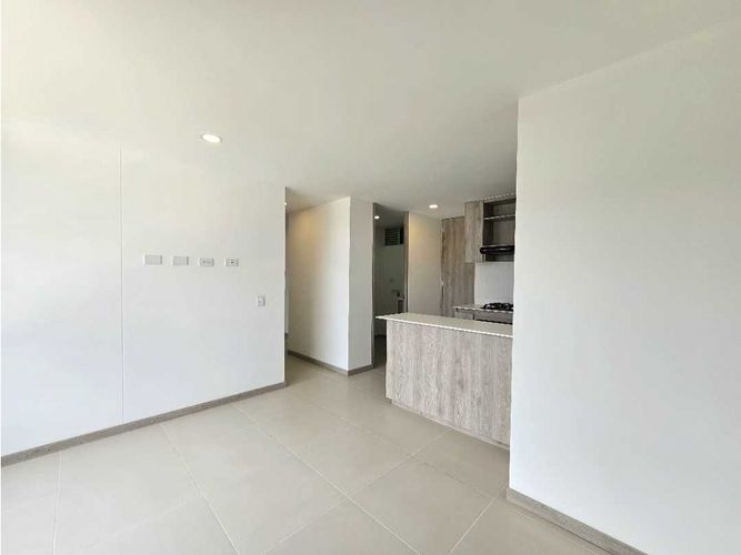 Apartamento de 3 alcobas en venta en El Guayabo, Itagüí, 63 m² · foto 11 de 24