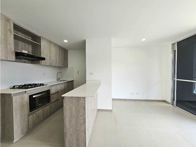 Apartamento de 3 alcobas en venta en El Guayabo, Itagüí, 63 m² · foto 15 de 24