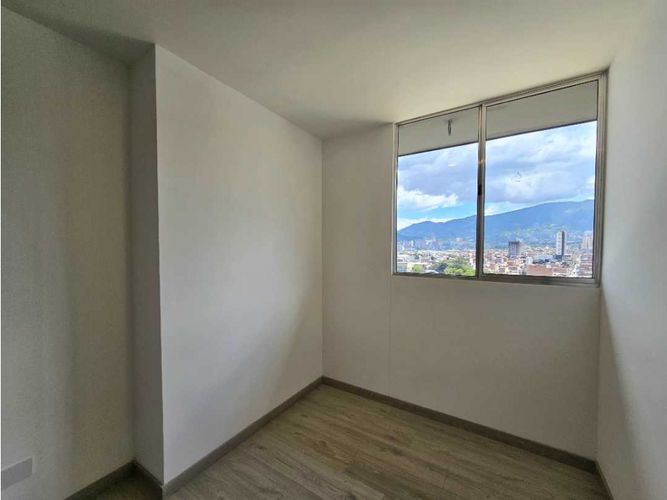 Apartamento de 3 alcobas en venta en El Guayabo, Itagüí, 63 m² · foto 16 de 24