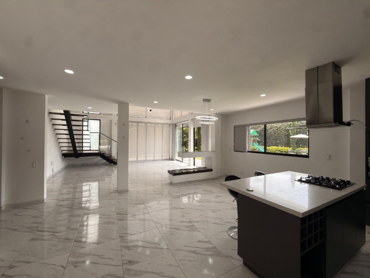 5BR House in Cabeceras de llanogrande (250 m²) - 4