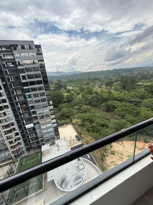Apartamento de 3 alcobas en venta en Cañaveral, Floridablanca, 110 m² · foto 4 de 24