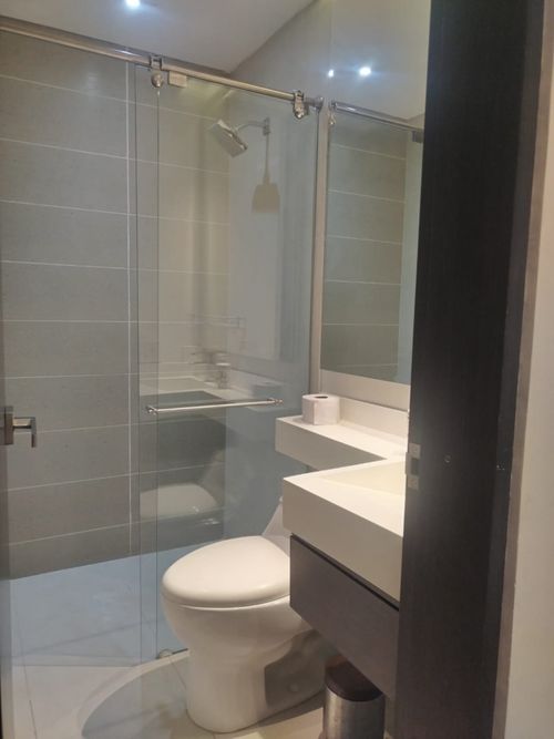 Apartaestudio en venta en Chicó Navarra, Bogotá, 51 m² · foto 3 de 11