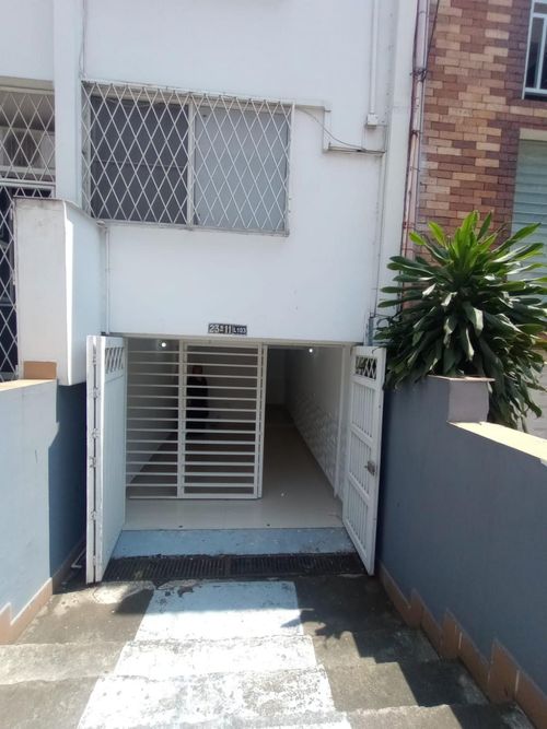 Local en arriendo en Versalles, Cali, 17 m² · foto 2 de 18